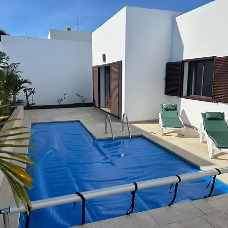 Cuevablanca Villa *
